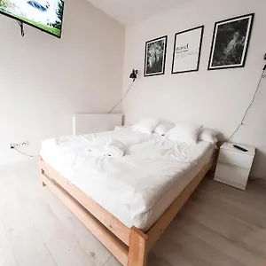 Apartament Arena No. 91 Проживание в семье